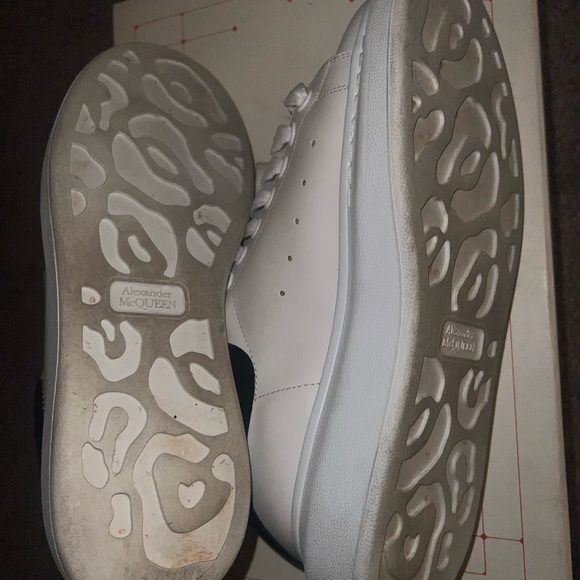 Alexander McQueen White Sneakers - Picture 5 of 7